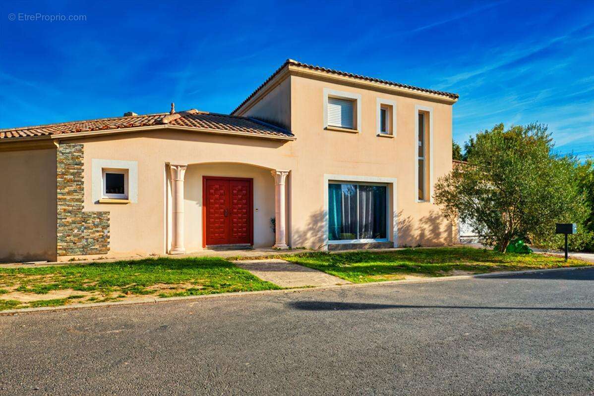 Maison à BOUGUENAIS