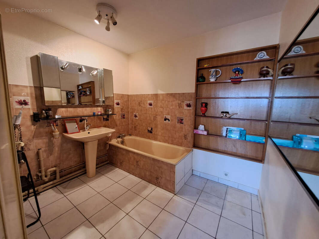 Photo 6 - Appartement à SAINT-ETIENNE