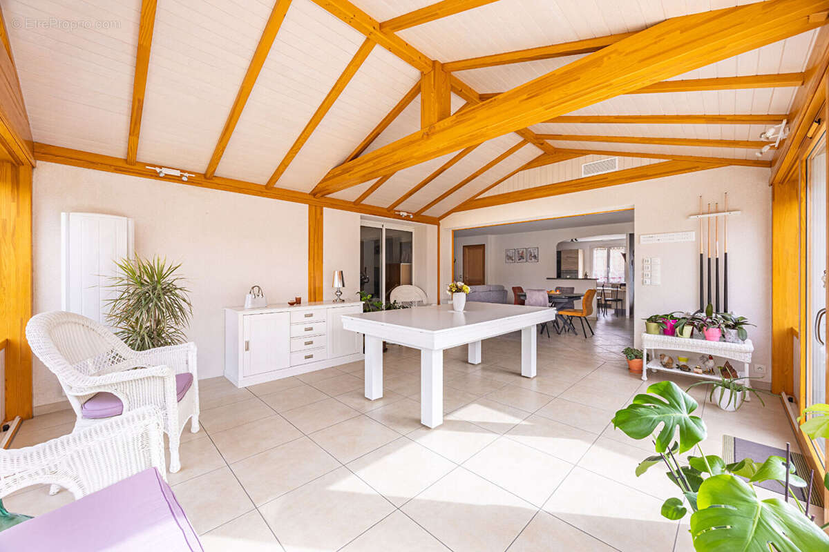 Maison - Plain pied - Basse-Goulaine - Proche bourg - photo 2