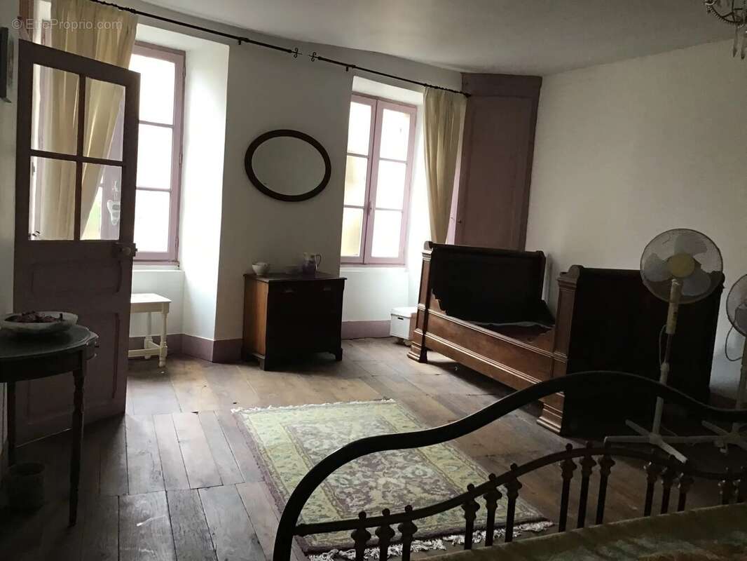 Maison à SAINT-BENOIT-DU-SAULT