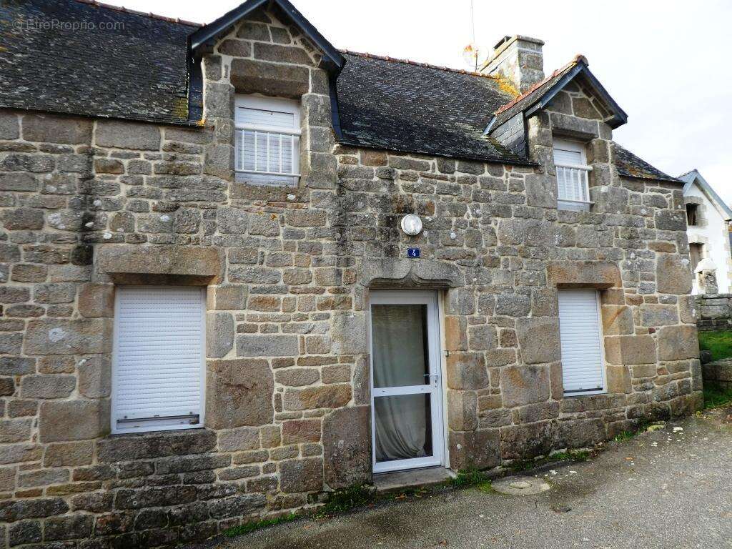 Maison à LANGOELAN