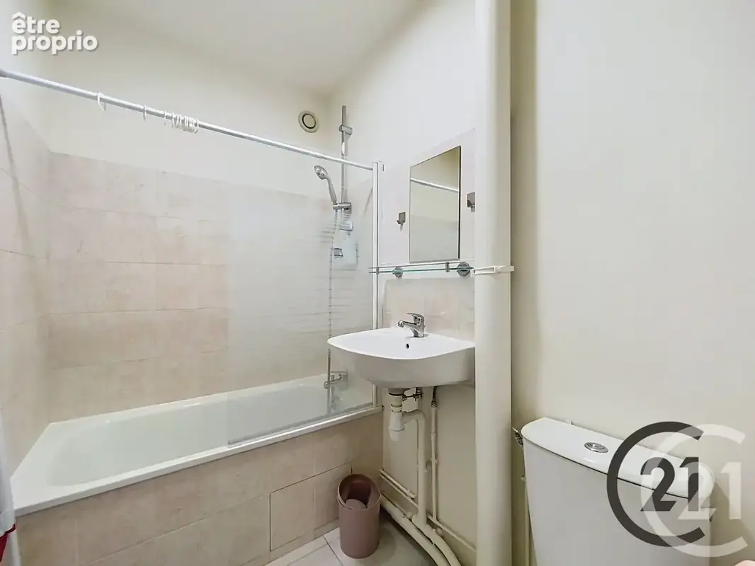 Appartement 1 pièce 27 m² à vendre à Saint-Julien-Les-Villas (10800) - photo 4