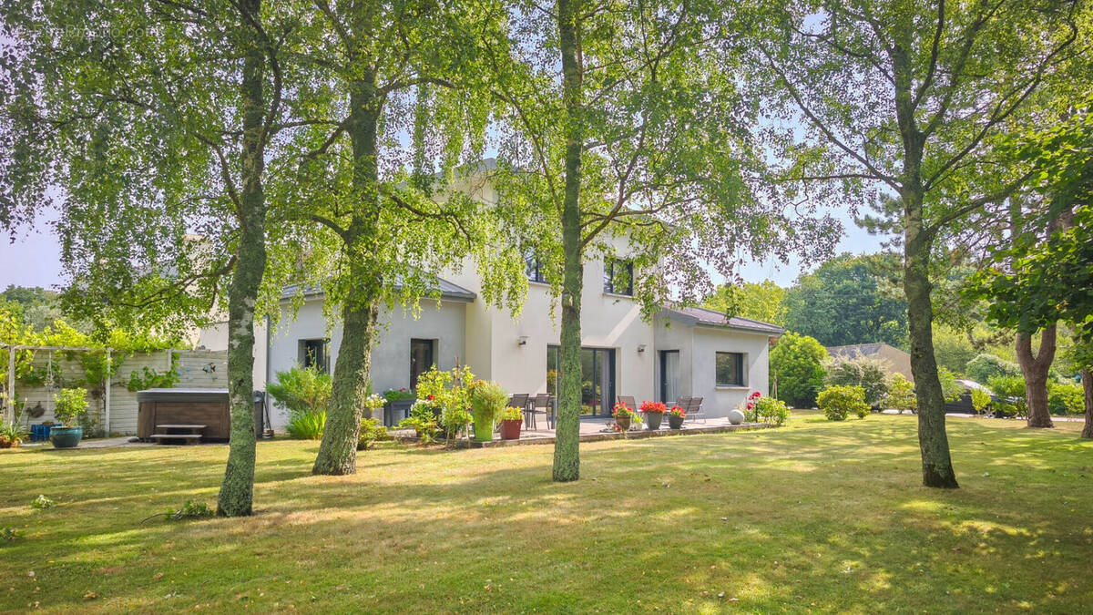 Maison à RIEC-SUR-BELON