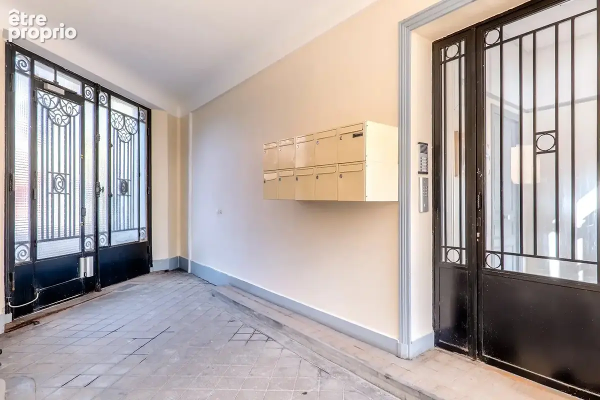 Bagnolet – 2 pièces traversant de 44,54 m² – Bel espace de vie – Ligne 11 à pied - photo 12