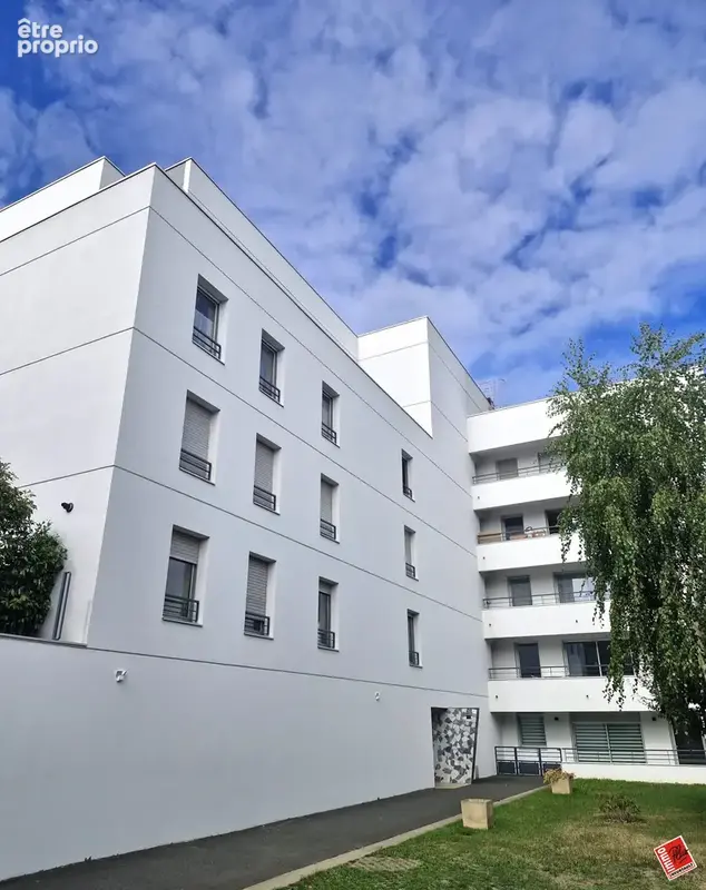 Appartement 4 pièces 86 m² à vendre à Saint-Brieuc (22000) - photo 2