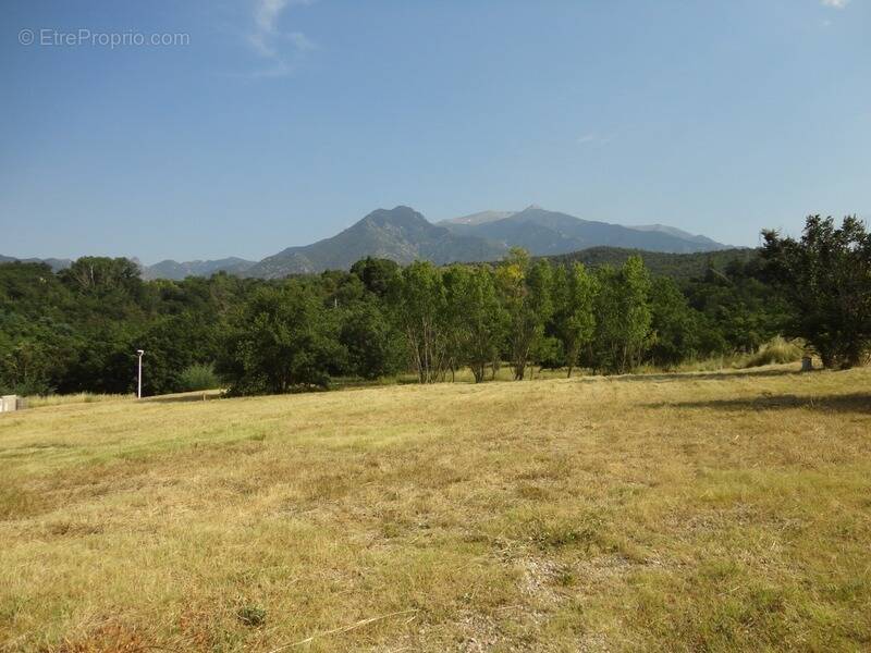 Terrain à PRADES