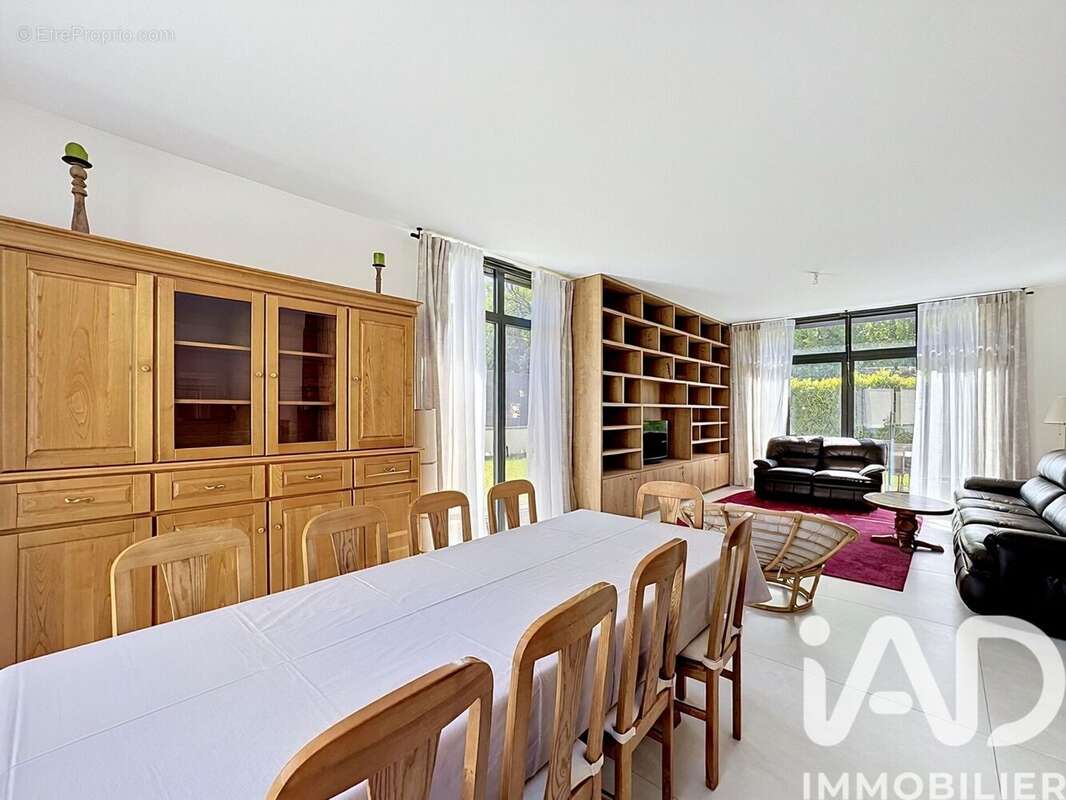 Photo 2 - Maison à MONTMORENCY