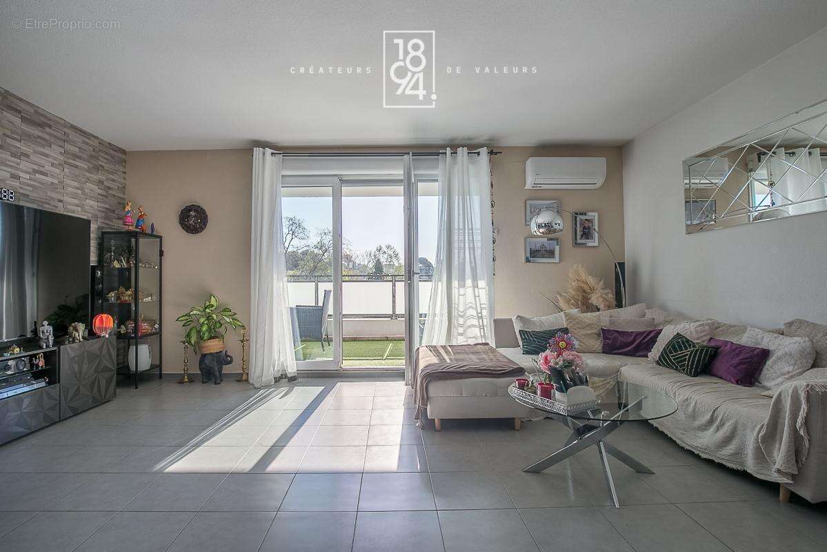 Appartement à MARSEILLE-13E