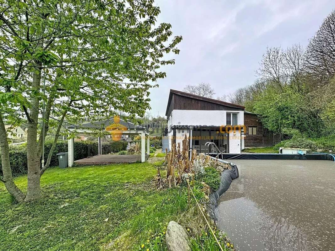 Maison à CUISSY-ET-GENY