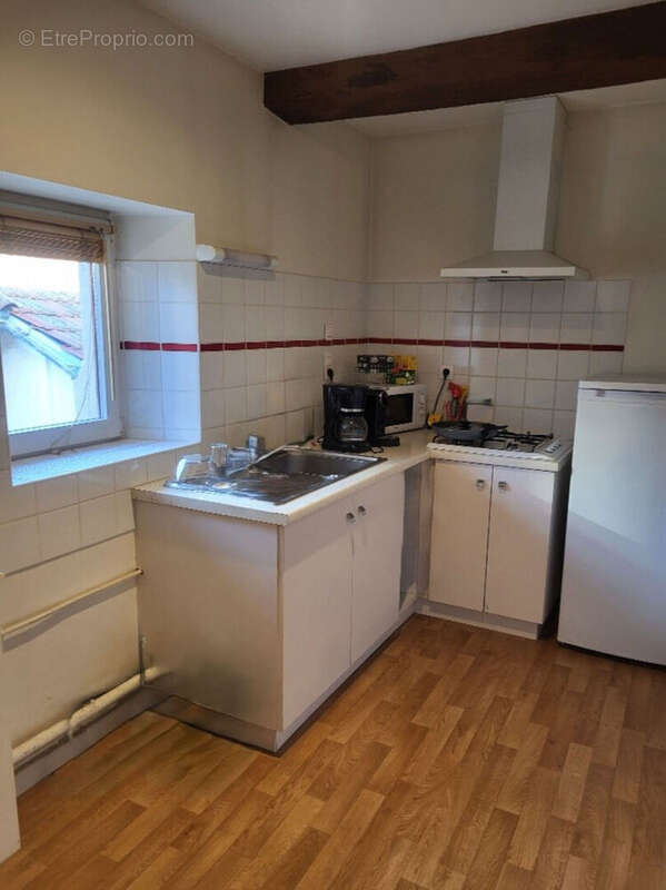 Appartement à PONT-DE-VEYLE