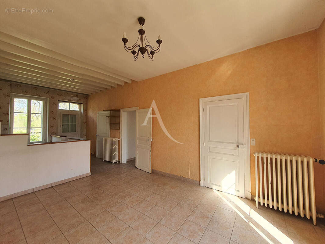 Maison à CHABRIS