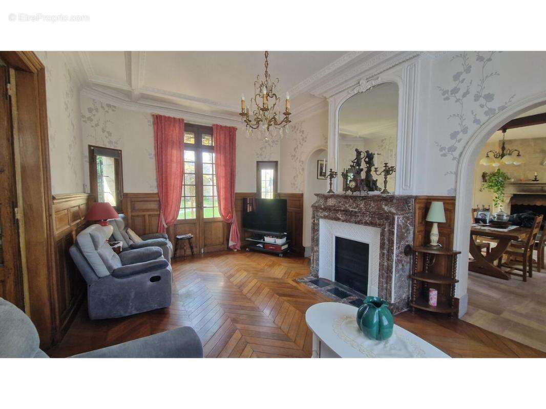 Maison à VILLERS-SOUS-SAINT-LEU