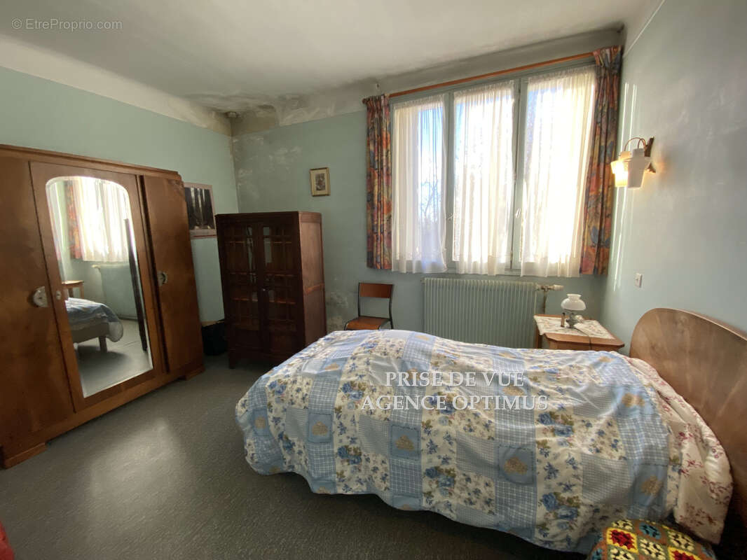 Maison à VINNEUF