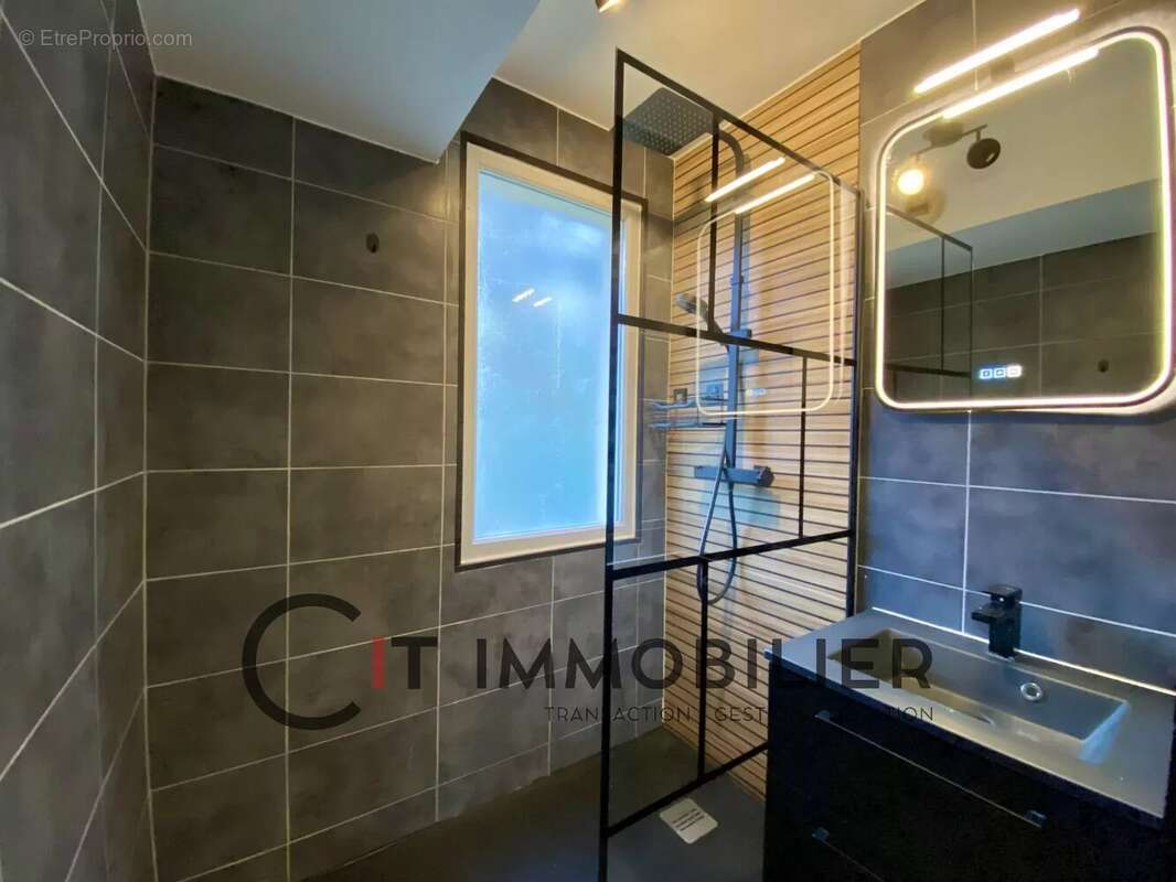 Appartement à LE PONT-DE-BEAUVOISIN