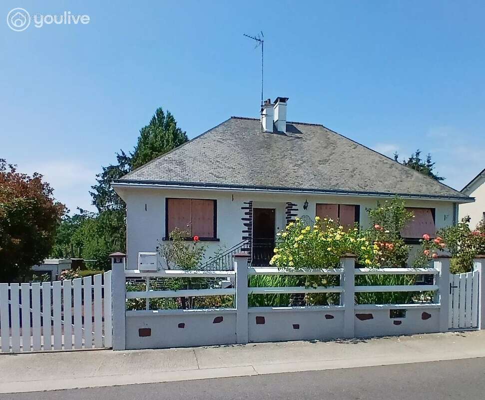 Maison à SOUDAN