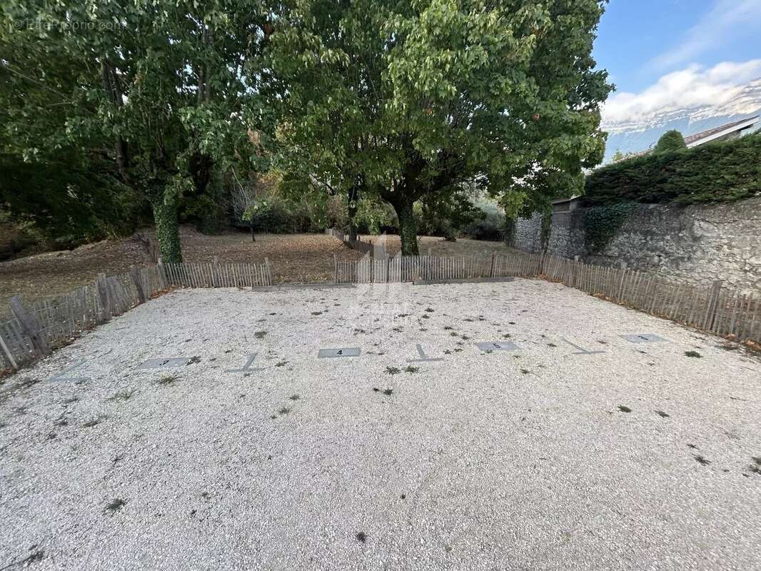 Appartement à CLAIX