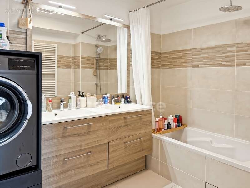 Appartement à FERNEY-VOLTAIRE