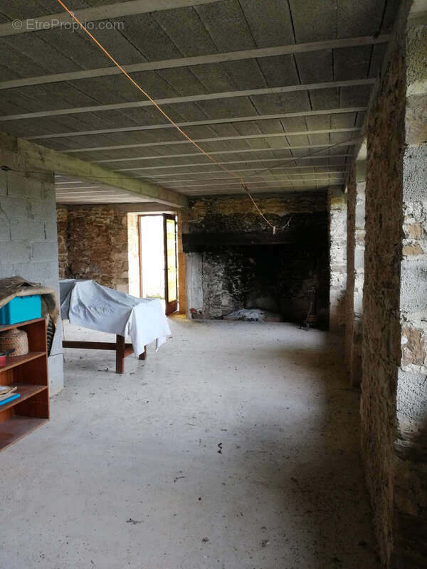 Maison à ESTAL