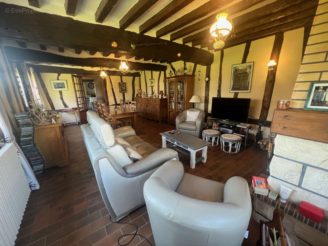 Maison à VOISCREVILLE