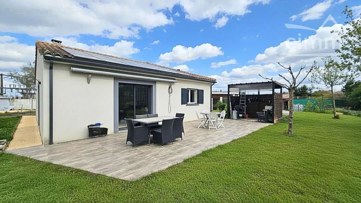 Maison à SAINT-ANDRE-DE-CUBZAC