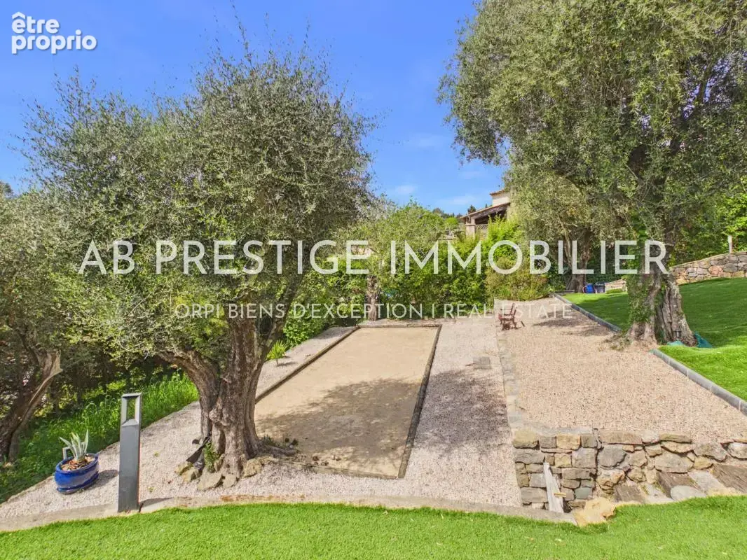 Villa avec piscine — domaine prestigieux et recherché valbonne - photo 17