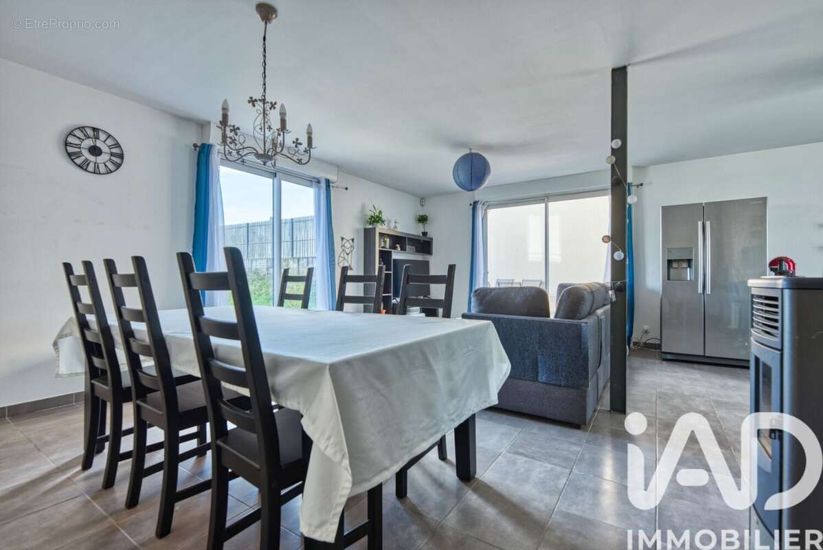 Photo 4 - Maison à SAINT-CAPRAIS-DE-BORDEAUX