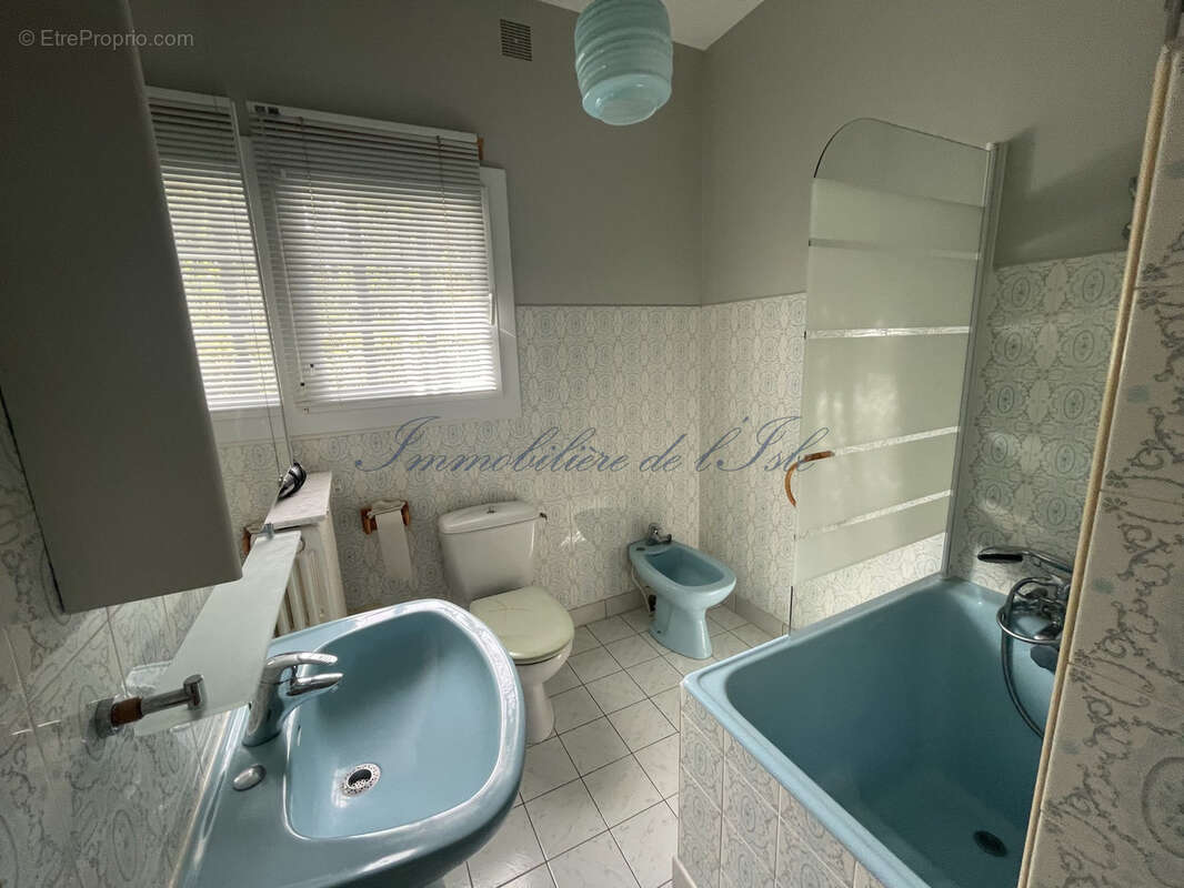 Maison à COULOUNIEIX-CHAMIERS
