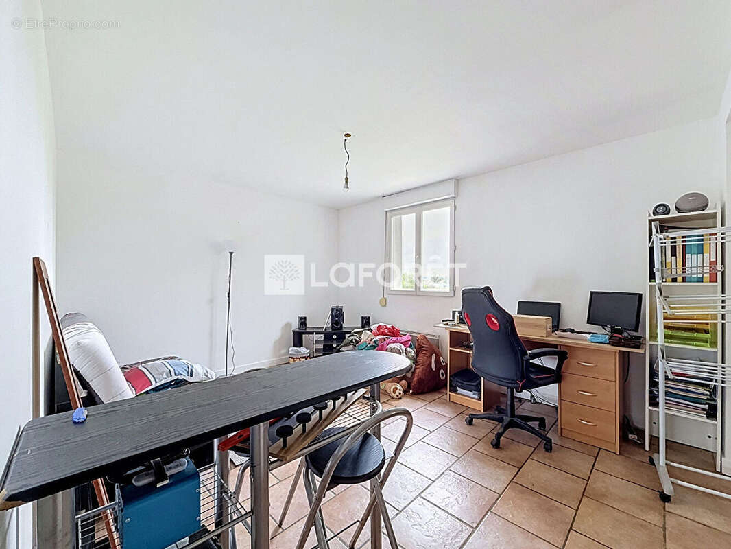 Immeuble de rapport Menil En Xaintois 16 pièce(s) 354 m2 - photo 6