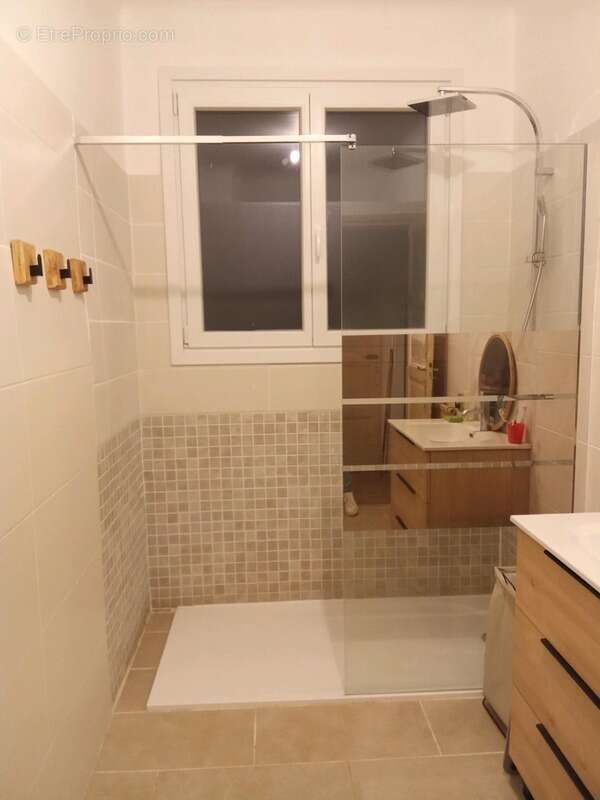 Maison à PONT-SUR-YONNE