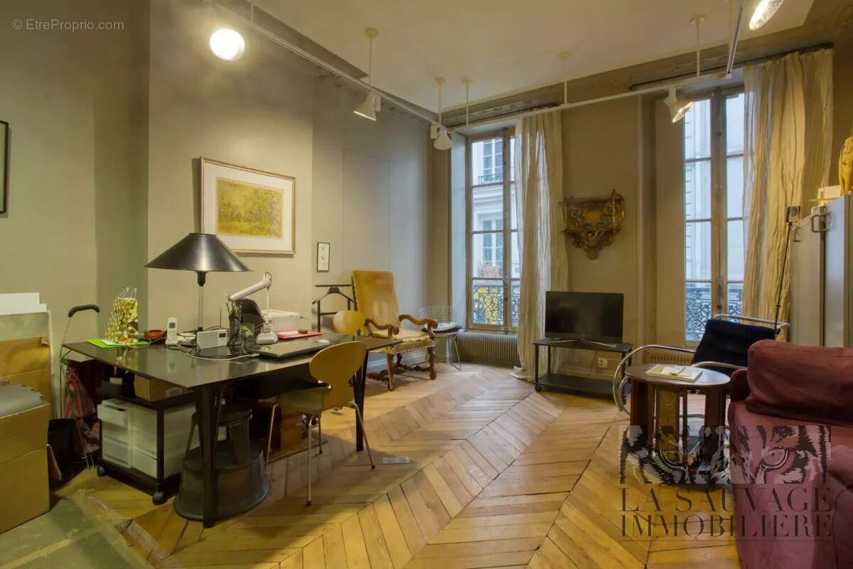 Appartement à PARIS-6E