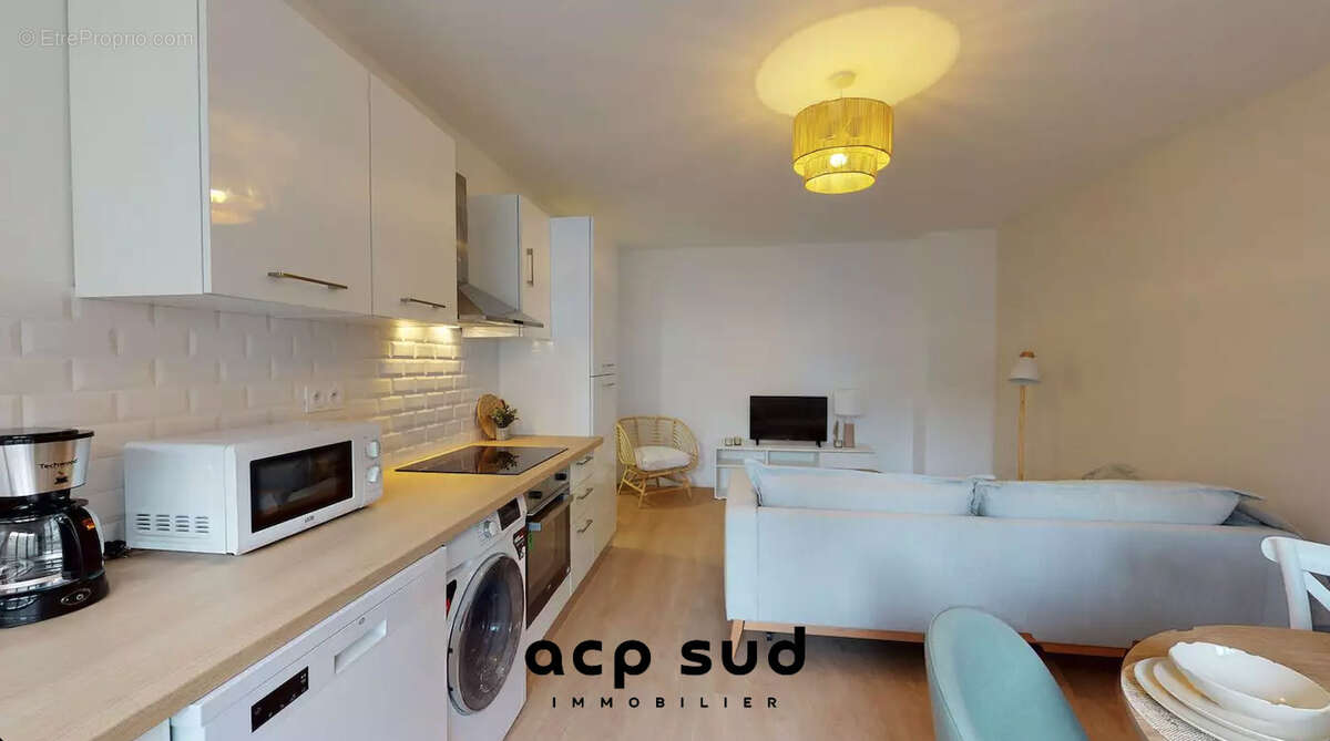 Appartement à MARSEILLE-7E