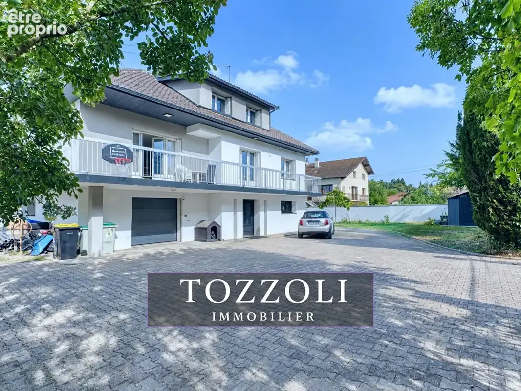 Maison Cremieu 8 pièce(s) 213.45m2 (296.71m² au sol) - photo 17