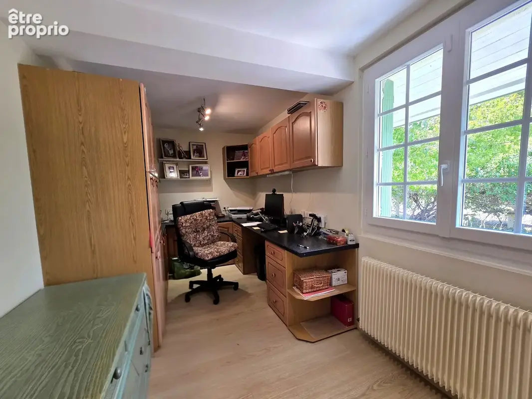 Spacieuse maison familiale de 4 chambres avec piscine, terrain et cadre champêtre - photo 15