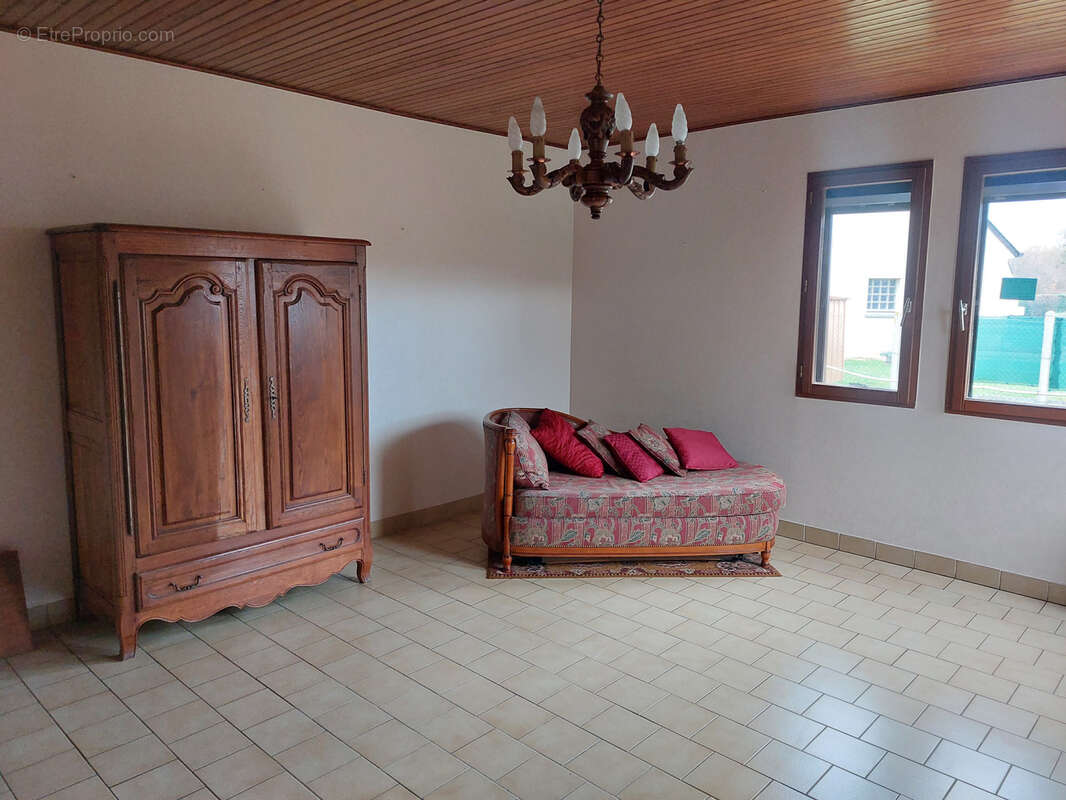 Maison à LUCHE-PRINGE