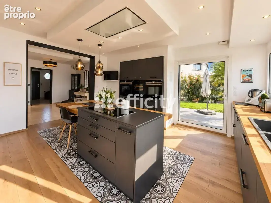Maison 7 pièces 206 m² à vendre à Servon-Sur-Vilaine (35530) - photo 6