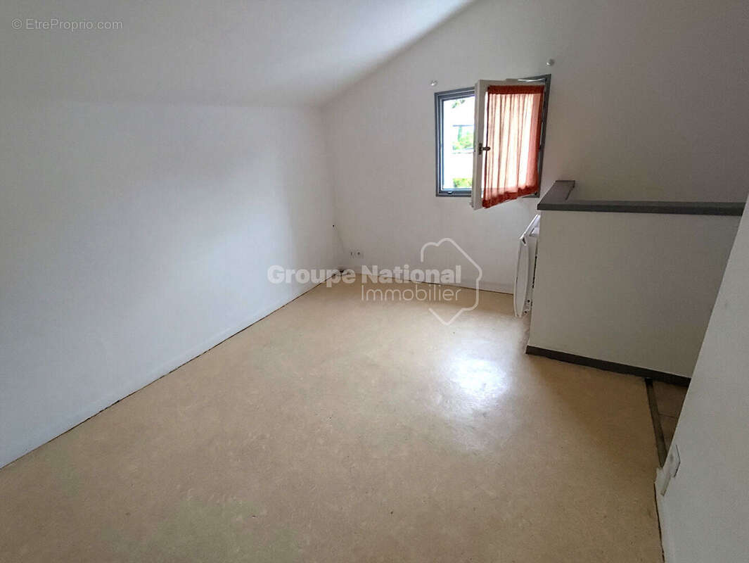 Appartement à VAISON-LA-ROMAINE