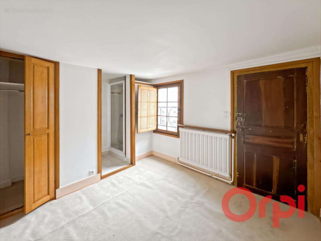 Appartement à SAINT-AMAND-MONTROND