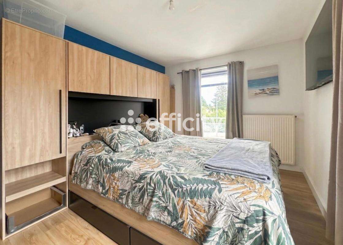 Appartement à MARIGNIER