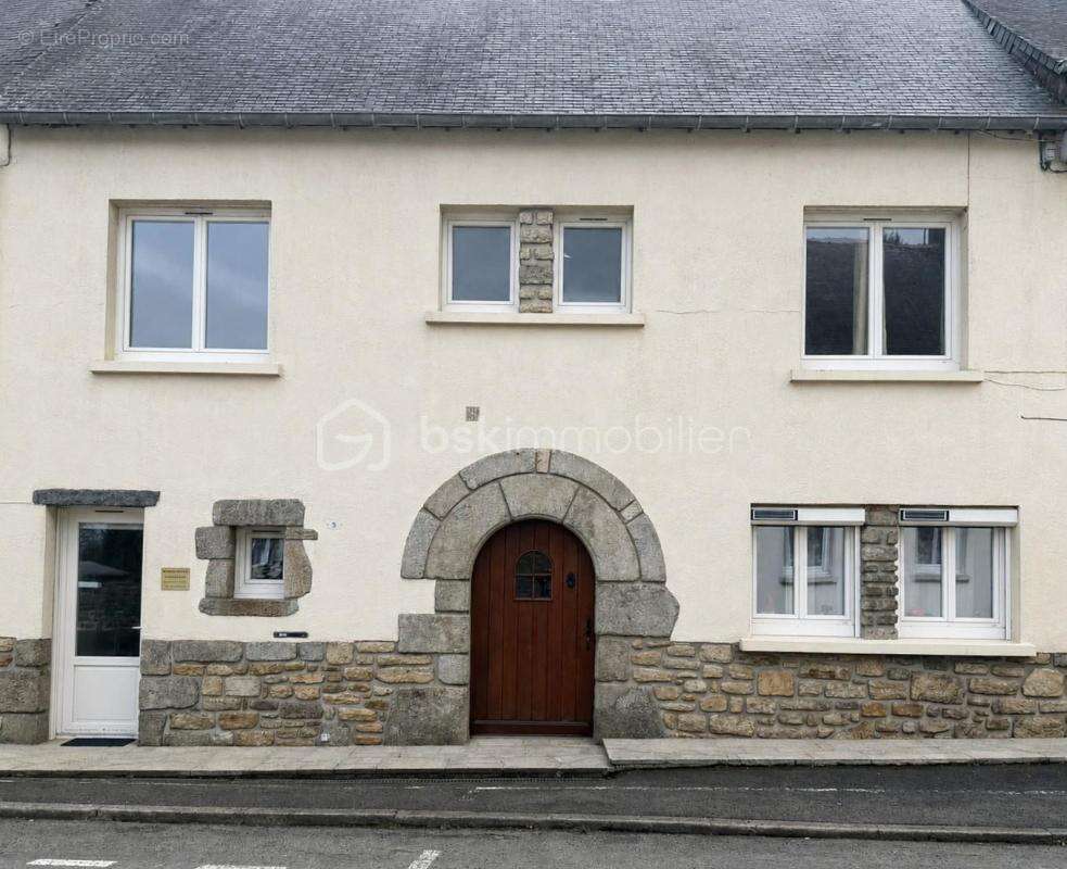 Maison de ville avec jolie jardin au calme - photo 2