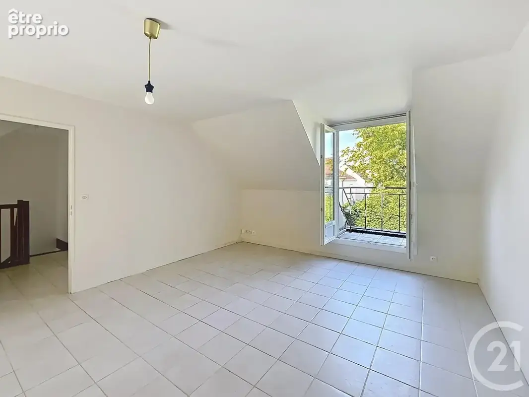 Photo Maison à Marolles-En-Brie au prix de 239 000€