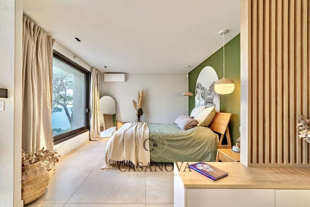 Villa contemporaine vue mer avec piscine et appartement indépendant à Sète Mont Saint-Clair - photo 9