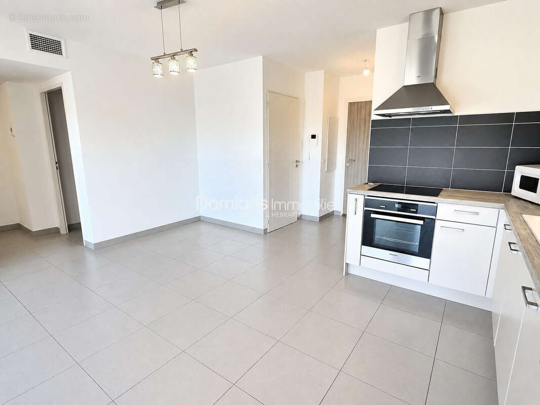 Appartement 88 m² à Saint-Cyprien  - photo 4
