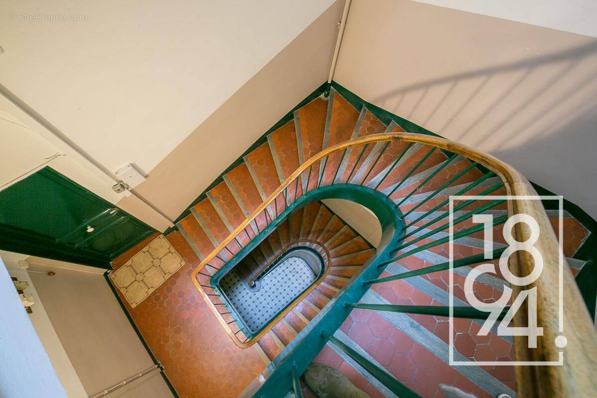 Appartement à MARSEILLE-8E