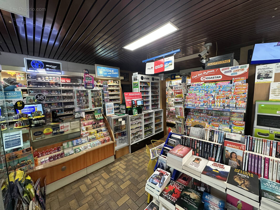 Autre à COURCELLES-CHAUSSY