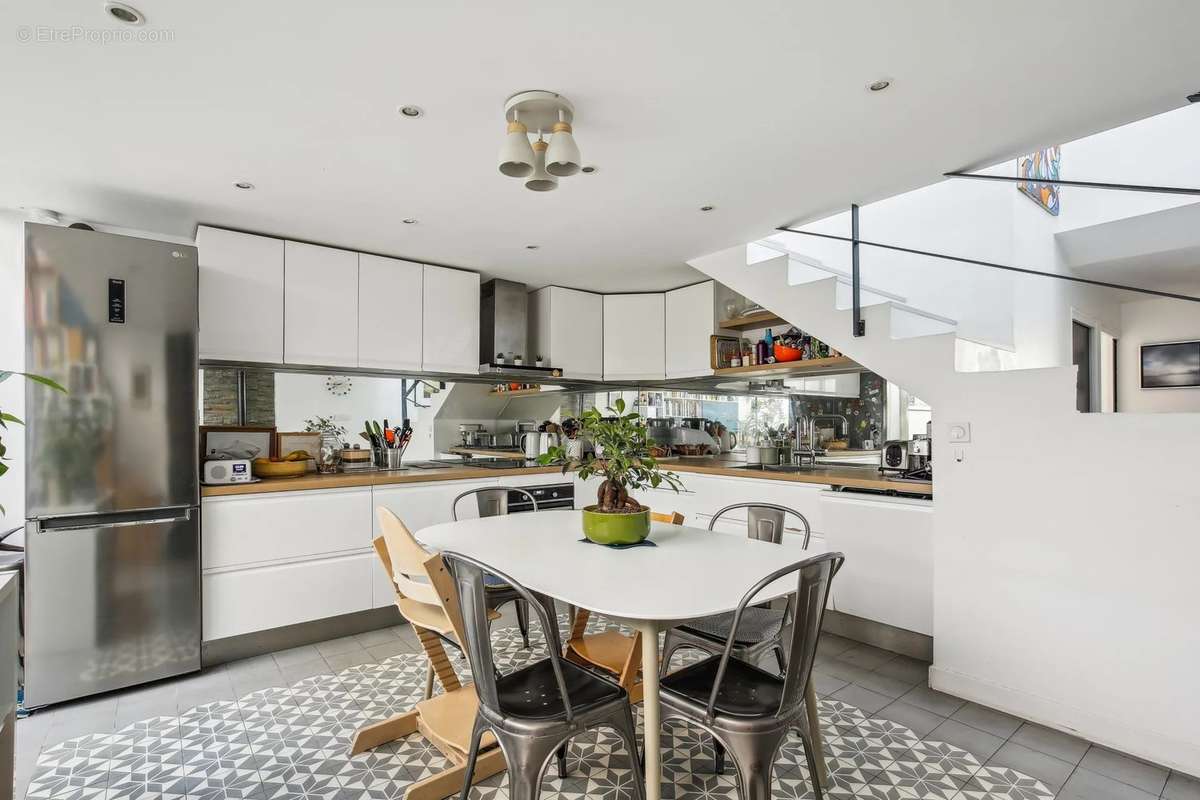 Maison à ASNIERES-SUR-SEINE