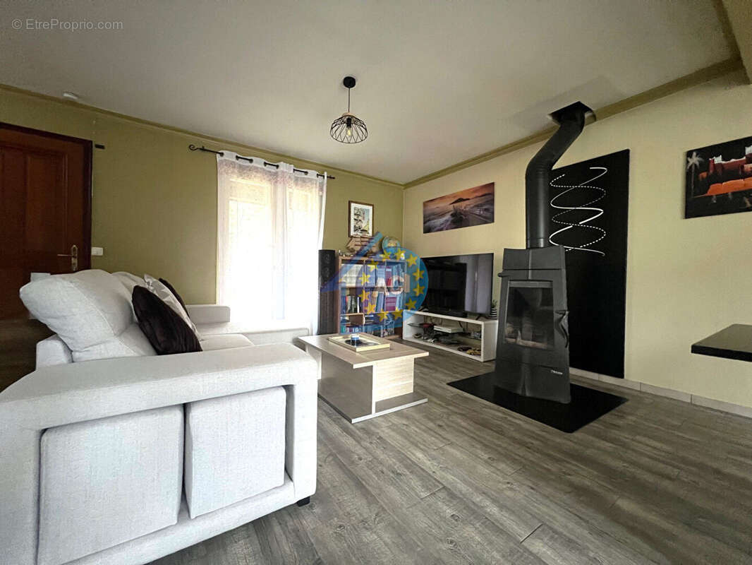 Maison à MANTES-LA-VILLE