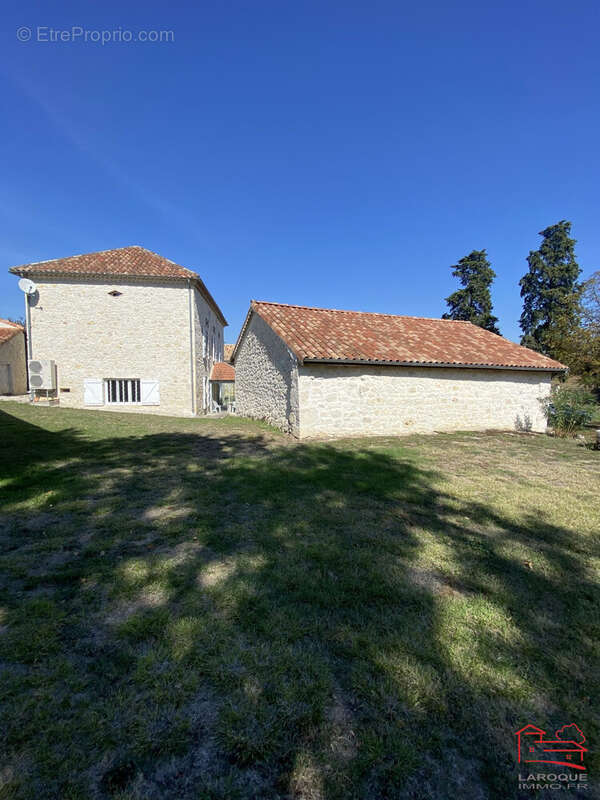 Maison 239 m² à Engayrac  - photo 3