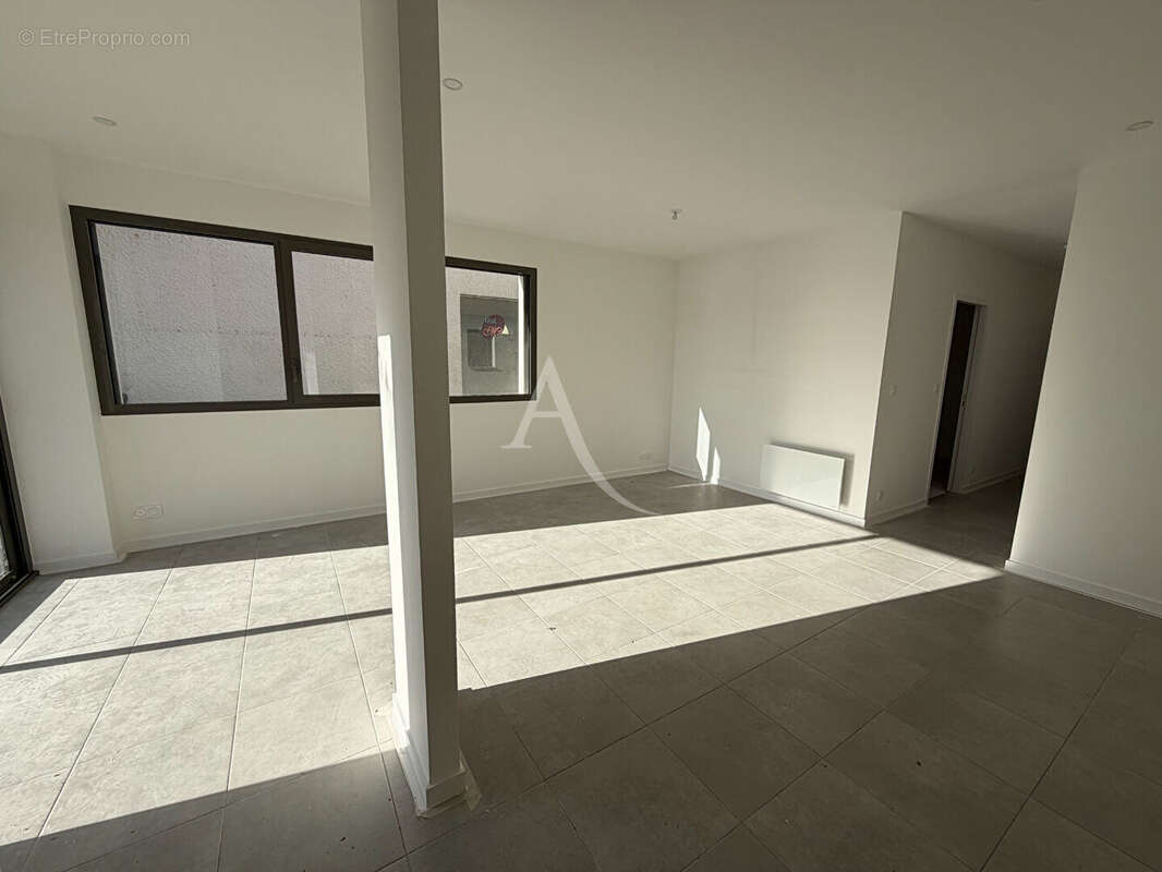 Appartement à SAINT-SYLVAIN-D&#039;ANJOU