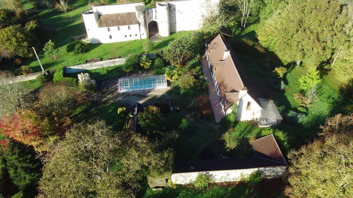 243 m² à Villefranche-Sur-Cher  - photo 12