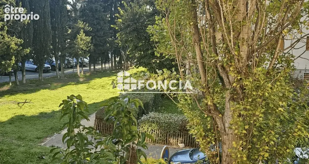 Aix-en-Provence, Copropriété La Viveraie, 1er étage avec ascenseur, T2 récemment rénové de 50m2, avec terrasse de 10,54m2 - photo 9